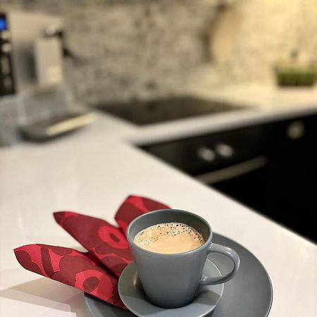 Vartiomaja - Beautiful Apartment Near Arktikum Рованиеми Екстериор снимка